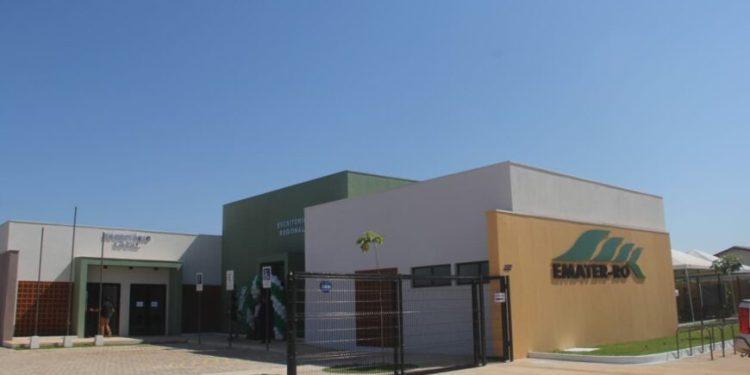 Novo prédio da Emater-RO inaugurado pelo governo de RO impulsiona assistência técnica rural em Rolim de Moura Novo prédio da Emater-RO inaugurado pelo governo de RO impulsiona assistência técnica rural em Rolim de Moura
