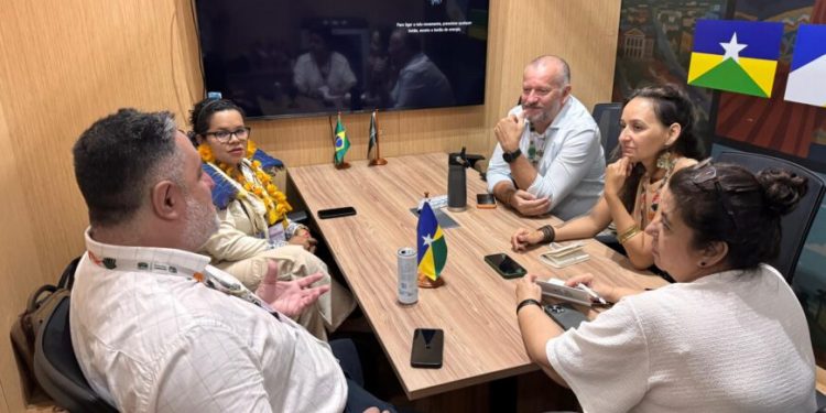 Na COP30, governo de RO celebra Protocolo de Intenções para fortalecer governança ambiental e conservação da biodiversidade Na COP30, governo de RO celebra Protocolo de Intenções para fortalecer governança ambiental e conservação da biodiversidade