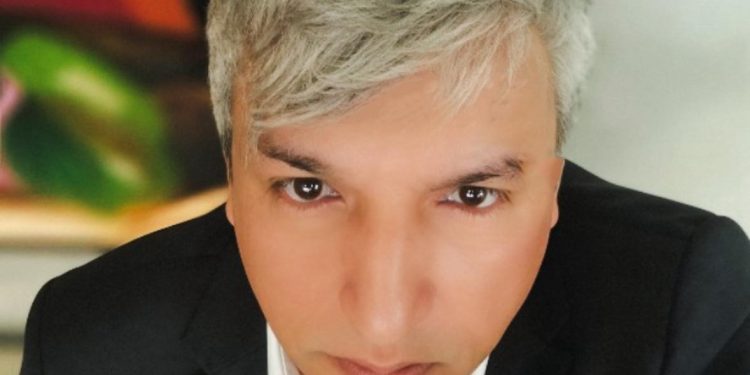 Andre Kostta, ex-empresário de Gaby Spanic, se pronuncia quanto às acusações feitas pela artista Andre Kostta, ex-empresário de Gaby Spanic, se pronuncia quanto às acusações feitas pela artista