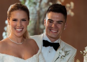 Piloto Eric Granado e Juliana Lopes se casam em cerimônia clássica contemporânea organizada por Junior Donatto
