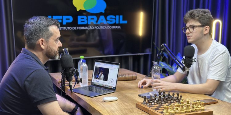 Podcast Folha Nobre entrevista Guilherme Redano e debate juventude, política e o futuro de Rondônia Podcast Folha Nobre entrevista Guilherme Redano e debate juventude, política e o futuro de Rondônia