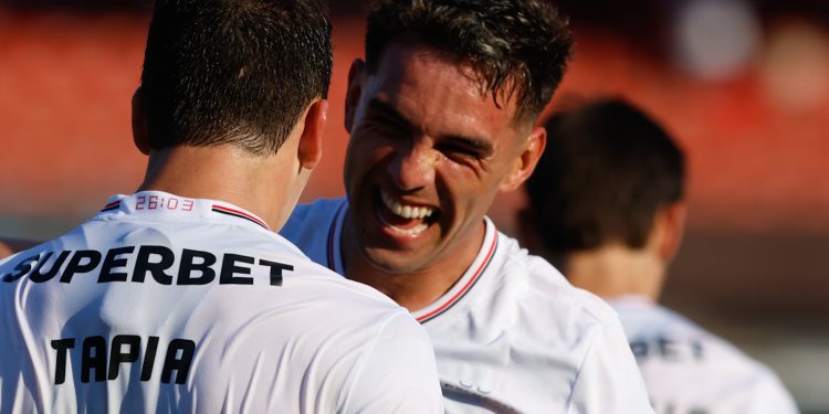 São Paulo F.C. – São Paulo define permanências de Enzo e Tapia, e venda de Galoppo para o River Plate São Paulo F.C. – São Paulo define permanências de Enzo e Tapia, e venda de Galoppo para o River Plate