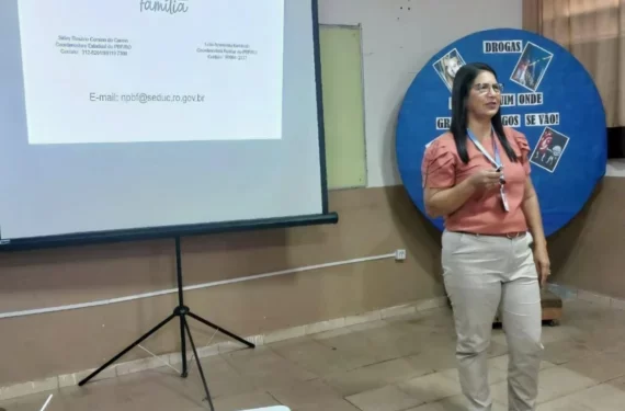 Rondônia lidera a Região Norte em acompanhamento da frequência escolar de beneficiários do Bolsa Família Rondônia lidera a Região Norte em acompanhamento da frequência escolar de beneficiários do Bolsa Família