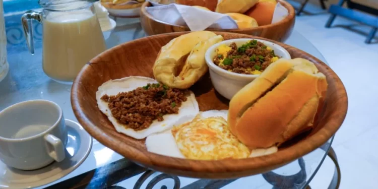 Em três meses, programa do governo de RO atinge a marca de 100 mil cafés da manhã servidos gratuitamente em Porto Velho Em três meses, programa do governo de RO atinge a marca de 100 mil cafés da manhã servidos gratuitamente em Porto Velho