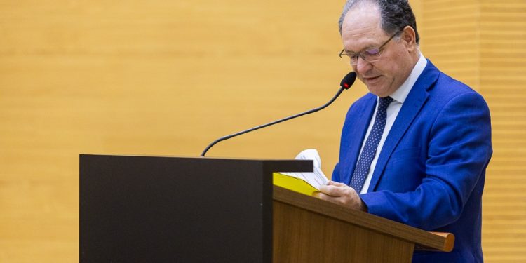 Deputado Pedro Fernandes defende diálogo e equilíbrio nas fiscalizações ambientais da Sedam