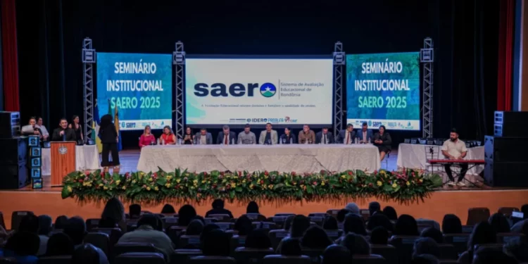 Estratégias para melhoria da aprendizagem são fortalecidas durante apresentação de resultados do Saero 2025
