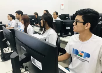 Inscrições para 28 cursos profissionalizantes remotos seguem até dia 25, em todo estado