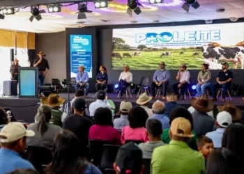PRODUÇÃO LEITEIRA: Dia do Leite fortalece cadeia produtiva na 13ª Rondônia Rural Show Internacional