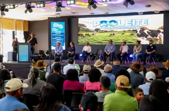 PRODUÇÃO LEITEIRA: Dia do Leite fortalece cadeia produtiva na 13ª Rondônia Rural Show Internacional