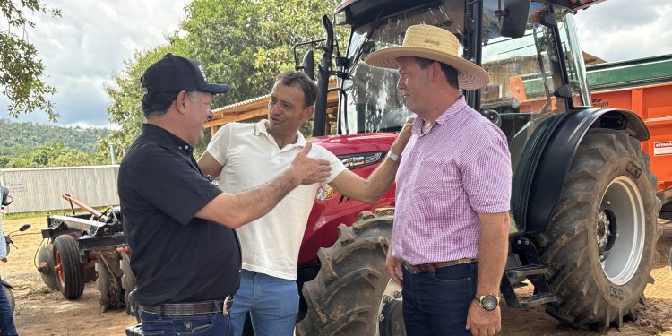 Mais de R$ 6,6 milhões conquistados para Campo Novo de Rondônia Mais de R$ 6,6 milhões conquistados para Campo Novo de Rondônia