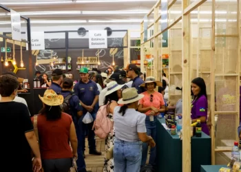 PRIMEIROS DIAS: 13ª Rondônia Rural Show Internacional tem movimentação intensa de público e vendas PRIMEIROS DIAS: 13ª Rondônia Rural Show Internacional tem movimentação intensa de público e vendas