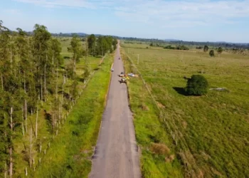 RO-257 recebe manutenção asfáltica do governo de RO e reforça mobilidade na região do Vale do Jamari