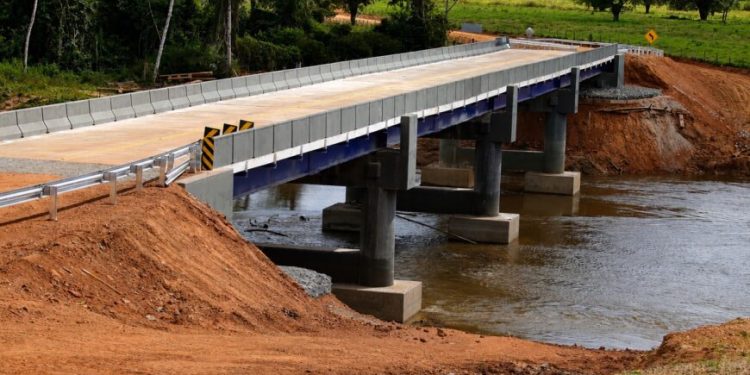 Ponte sobre o Rio Pimenta Bueno na RO-495 no Cone Sul entra na etapa final e tem tráfego liberado Ponte sobre o Rio Pimenta Bueno na RO-495 no Cone Sul entra na etapa final e tem tráfego liberado