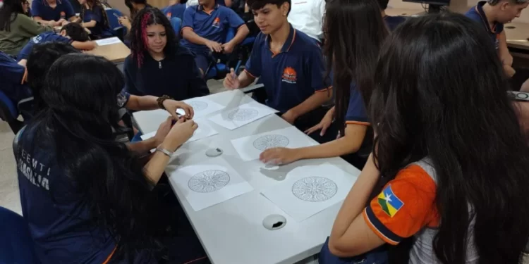 Semana Saúde na Escola reforça qualidade de vida e o desenvolvimento integral dos estudantes Semana Saúde na Escola reforça qualidade de vida e o desenvolvimento integral dos estudantes