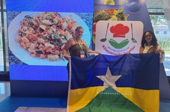 ALIMENTAÇÃO ESCOLAR: representantes da Rede Estadual de Ensino são destaques em premiação nacional ALIMENTAÇÃO ESCOLAR: representantes da Rede Estadual de Ensino são destaques em premiação nacional