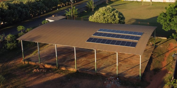 Associação dos Mototaxistas de Ariquemes passa a contar com sistema de energia solar com recurso destinado pelo deputado Pedro Fernandes
