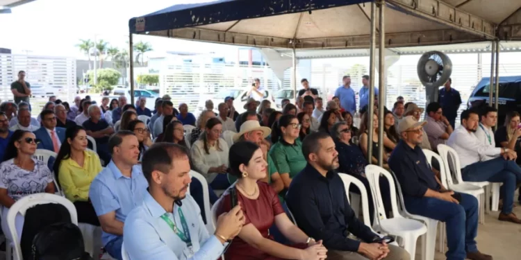 Governo de RO inaugura 5ª Delegacia Regional da Receita Estadual e Agência de Rendas em Rolim de Moura Governo de RO inaugura 5ª Delegacia Regional da Receita Estadual e Agência de Rendas em Rolim de Moura
