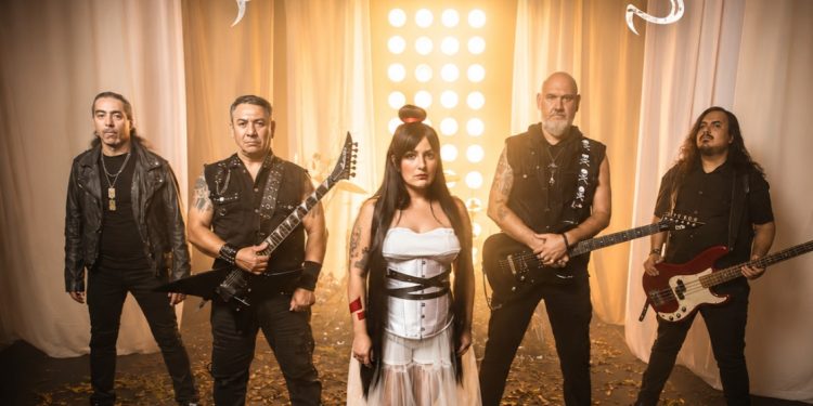 Far Away marca nova fase internacional da Revengin