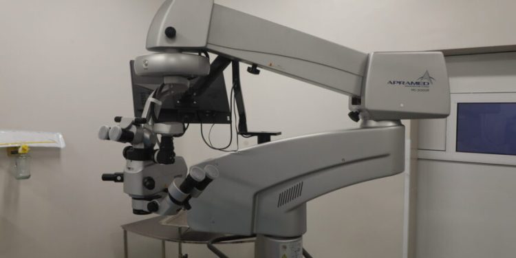 Hospital de Base de RO recebe dois lasers oftalmológicos