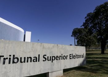 Kassio reúne campanhas de Lula e Flávio e alerta para aumento de ações no TSE