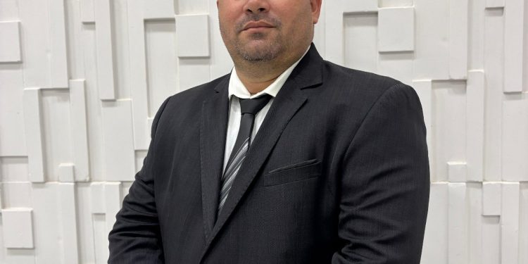 Vereador Léo Silva é eleito presidente da Câmara de Buritis para o biênio 2027/2028 Vereador Léo Silva é eleito presidente da Câmara de Buritis para o biênio 2027/2028