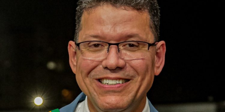Marcos Rocha, o arquiteto da própria derrota: como o governador implodiu seus planos e abriu o caminho para Marcos Rogério