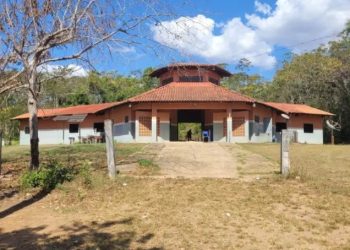 MPRO orienta órgãos de Cacoal sobre educação infantil indígena e Bolsa Família