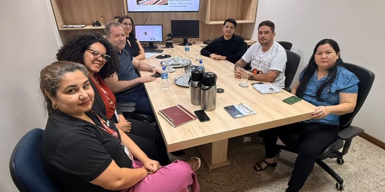 MPRO debate acessibilidade comunicacional e o direito da pessoa surda ao atendimento em Libras